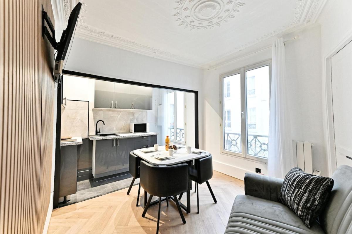 Modern Moulin Rouge Apartment Paris